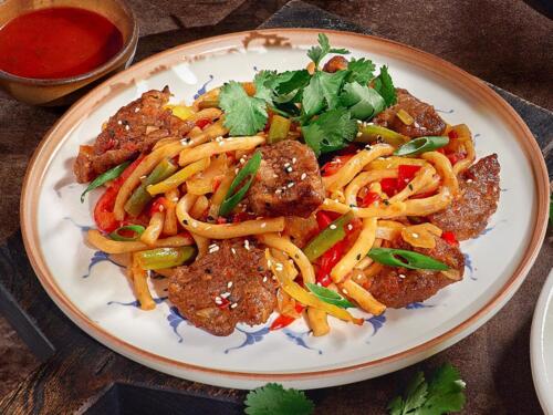 Лагман домашний с телятиной