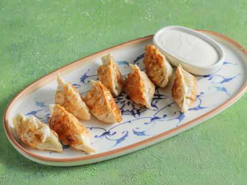 Жареные Димсамы с зеленью