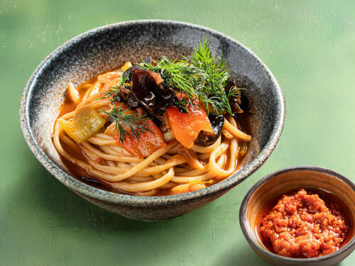 Лагман с древесными грибами