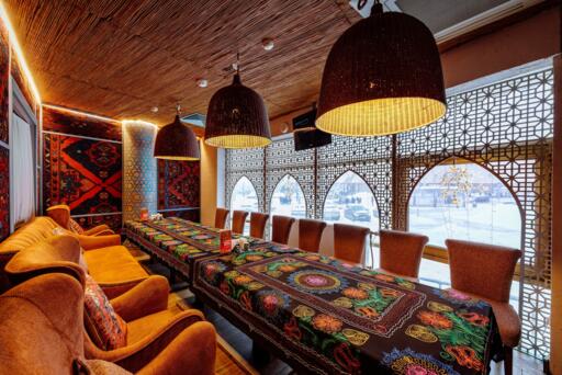 Ресторан «Урюк» на Семеновской площади